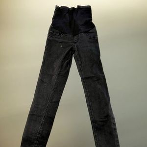 Black Skinny Maternity Jeans by Indigo Blue